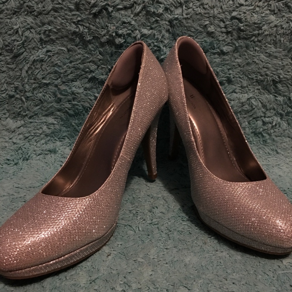 Size 10 Silver Glitter Heels